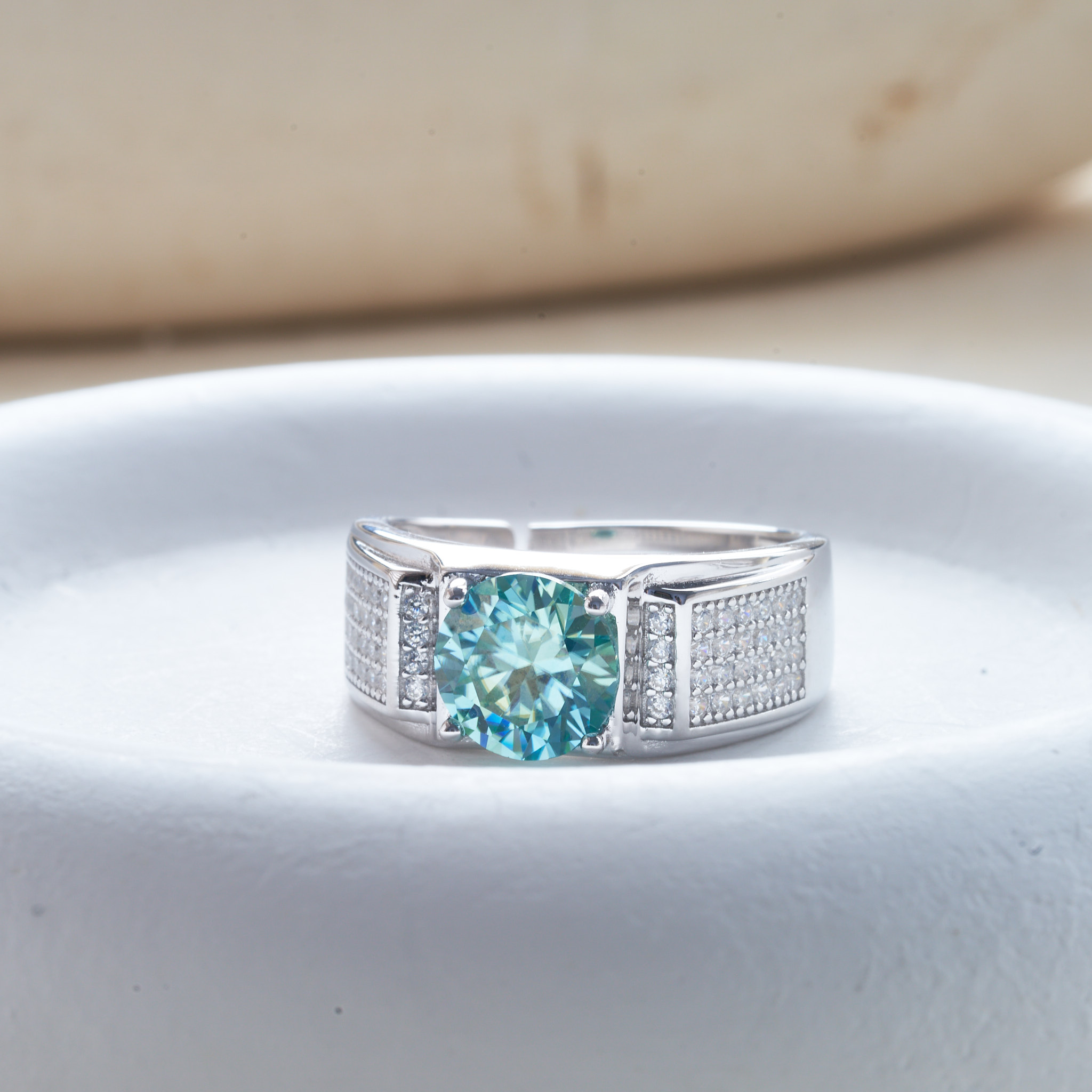 1 carat natural blue color moi - Moissanite Engagement Ring 1 Carat recension och pris